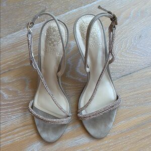 Vince Camuto womens Luanna Heeled Sandal